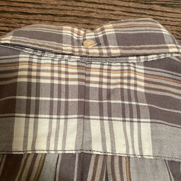 EUC! Quiksilver "Modern" Gray/Brown Plaid SS Button Down Shirt - Size Small - Picture 6 of 8